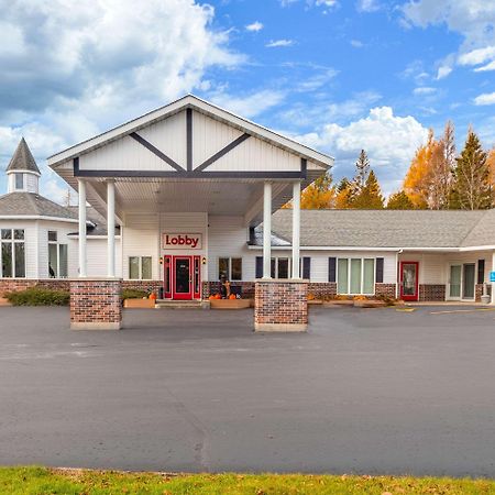 Econo Lodge Lakeshore Manistique Eksteriør billede