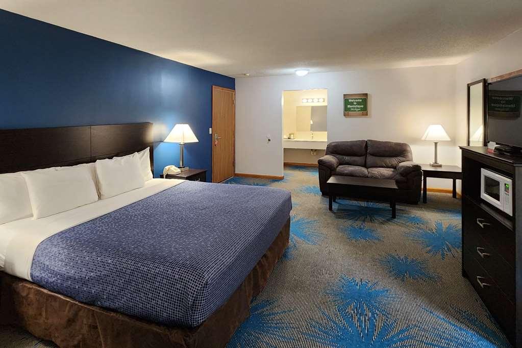 Econo Lodge Lakeshore Manistique Værelse billede