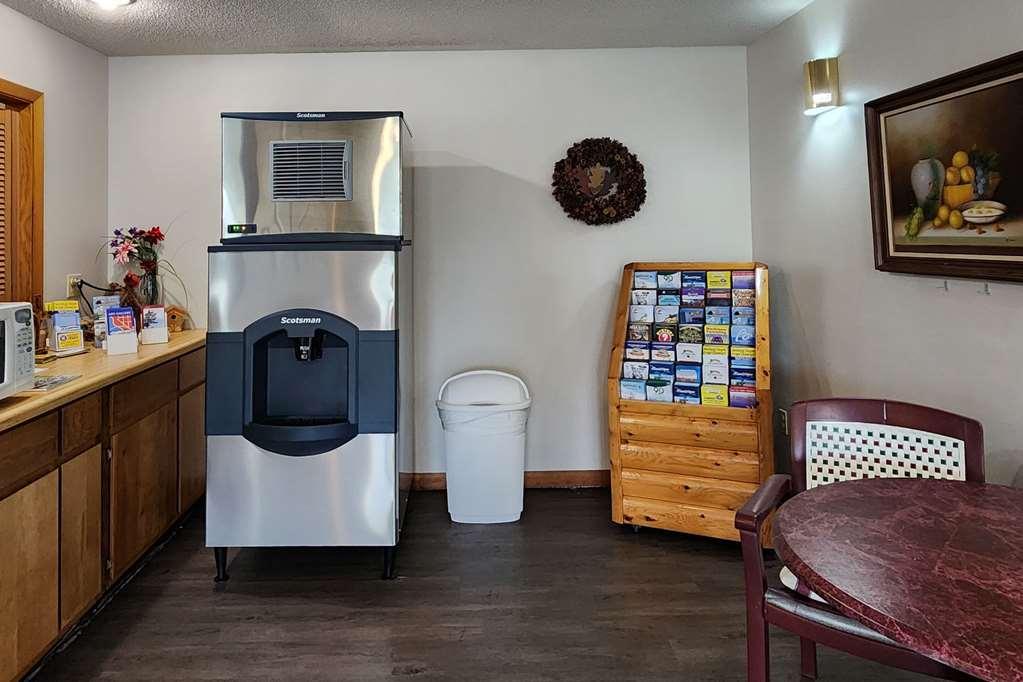 Econo Lodge Lakeshore Manistique Interiør billede