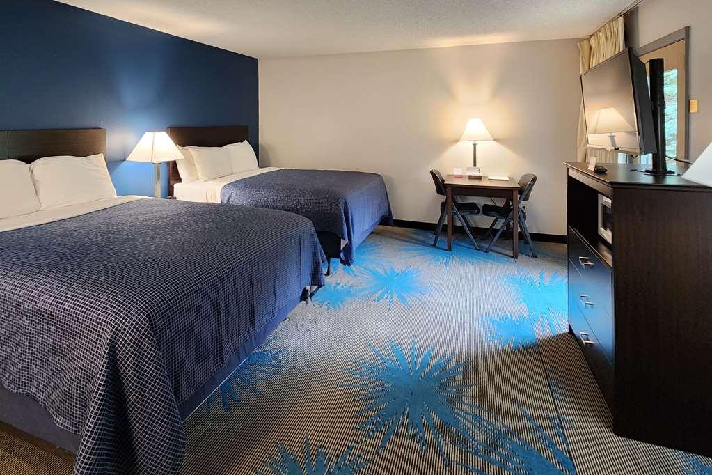 Econo Lodge Lakeshore Manistique Værelse billede
